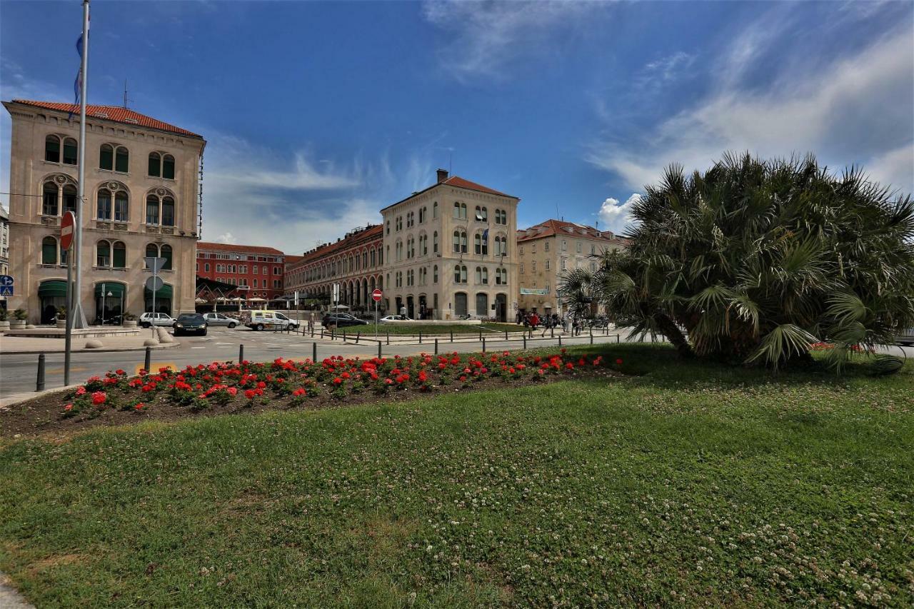 Luxury Apartment M&N In Split Exterior photo